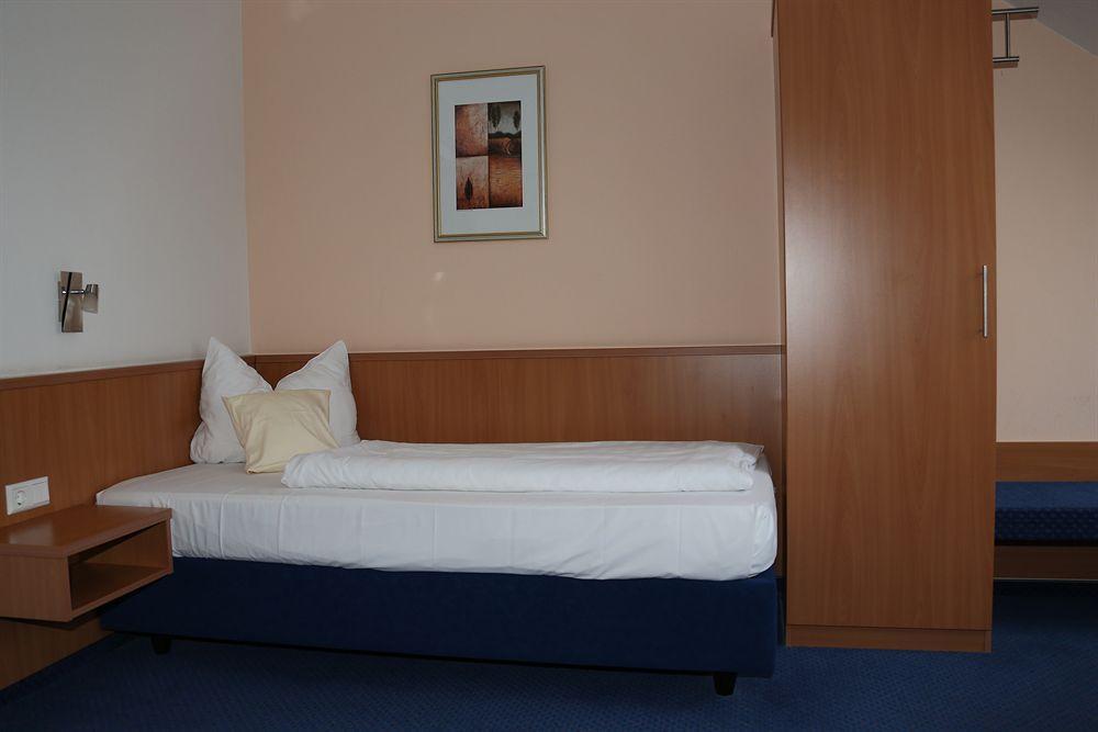 Hotel&restaurant Goldener Pflug 4*